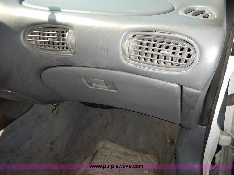 image for item K1606 1999 Ford Taurus Wagon SE