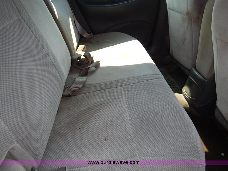 image for item K1606 1999 Ford Taurus Wagon SE