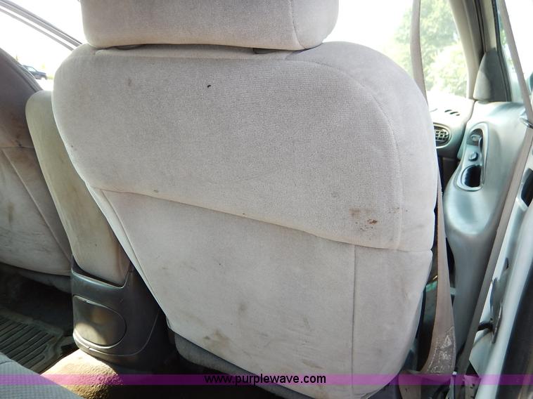 image for item K1606 1999 Ford Taurus Wagon SE