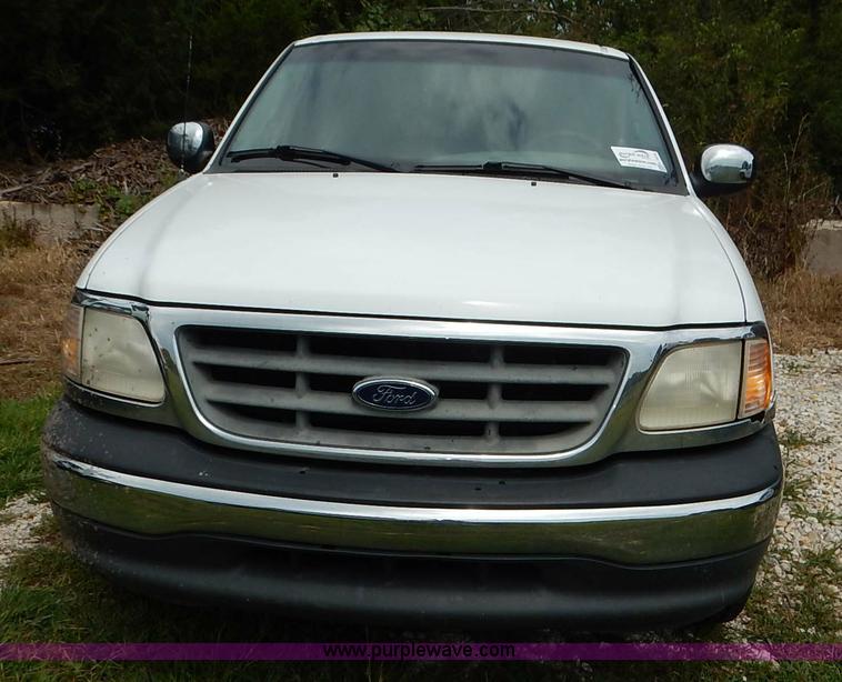 image for item K1619 2000 Ford F150 XLT SuperCab pickup truck