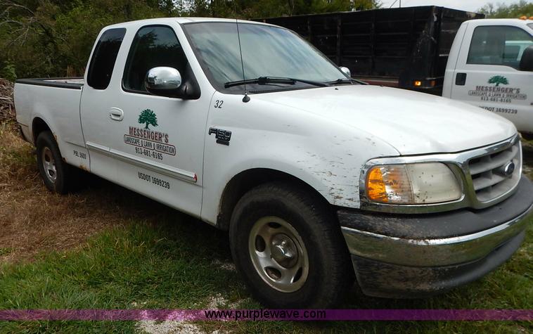 image for item K1619 2000 Ford F150 XLT SuperCab pickup truck