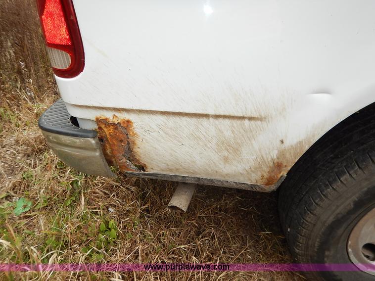 image for item K1619 2000 Ford F150 XLT SuperCab pickup truck