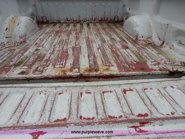 image for item K1619 2000 Ford F150 XLT SuperCab pickup truck