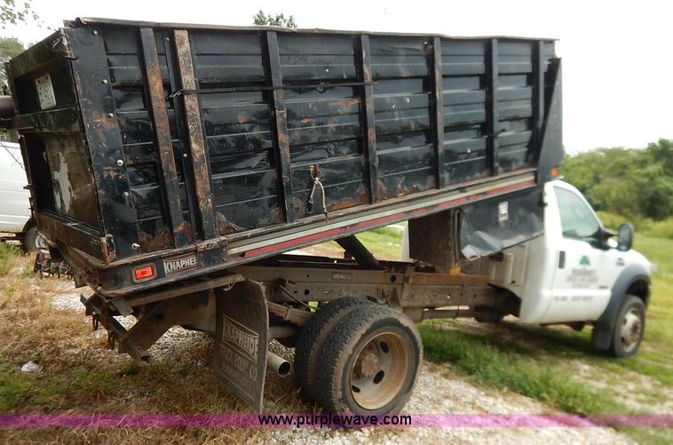 image for item K1623 2007 Ford F450 Super Duty dump bed truck