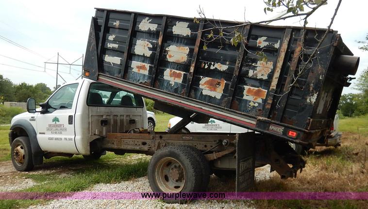 image for item K1623 2007 Ford F450 Super Duty dump bed truck