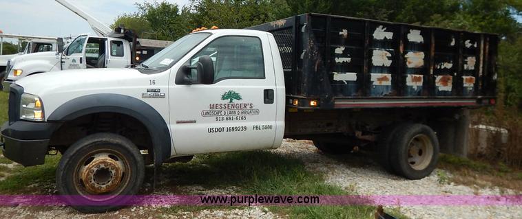 image for item K1623 2007 Ford F450 Super Duty dump bed truck