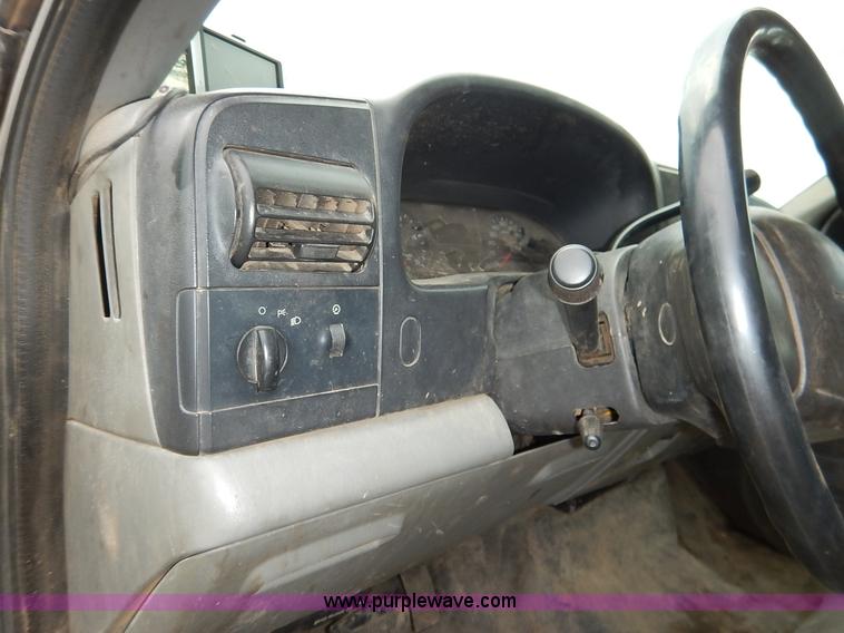 image for item K1623 2007 Ford F450 Super Duty dump bed truck