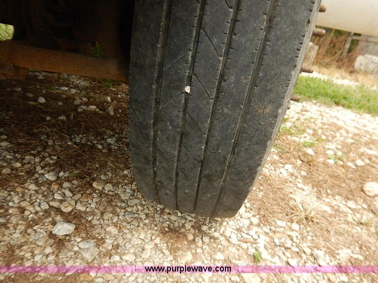 image for item K1623 2007 Ford F450 Super Duty dump bed truck