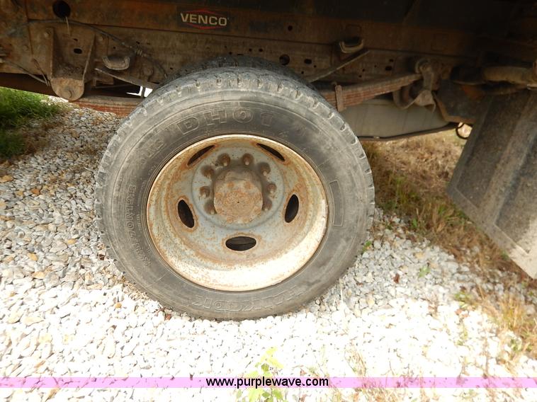 image for item K1623 2007 Ford F450 Super Duty dump bed truck