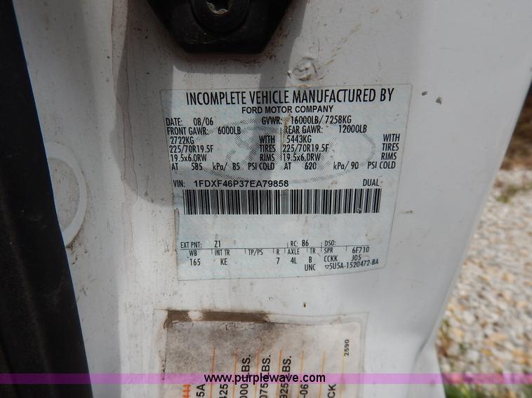 image for item K1623 2007 Ford F450 Super Duty dump bed truck