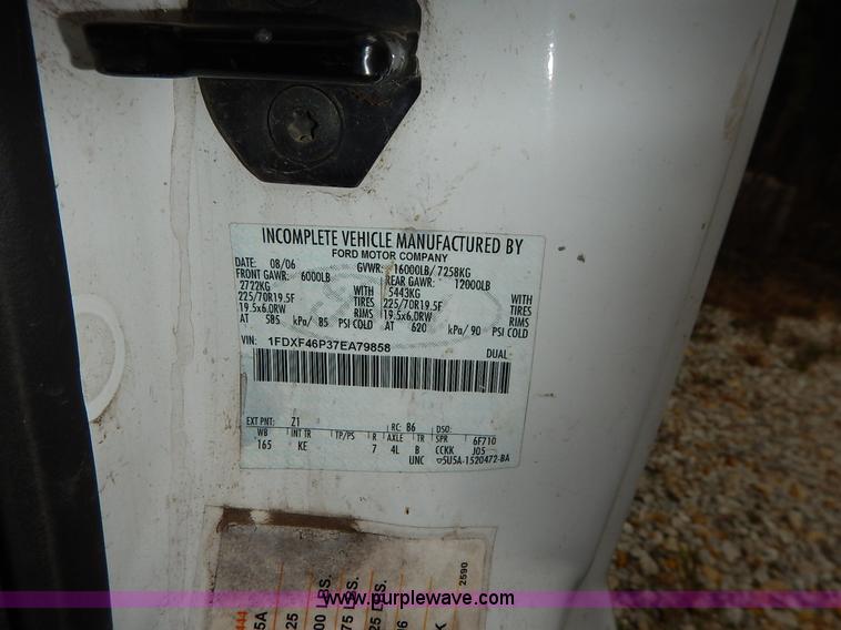 image for item K1623 2007 Ford F450 Super Duty dump bed truck