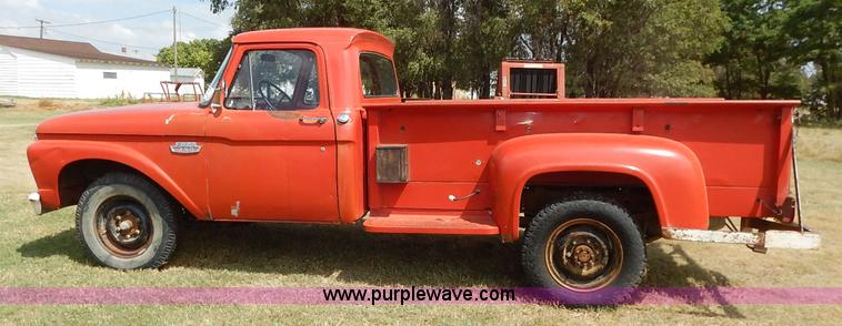 image for item K1625 1966 Ford F350 pickup truck