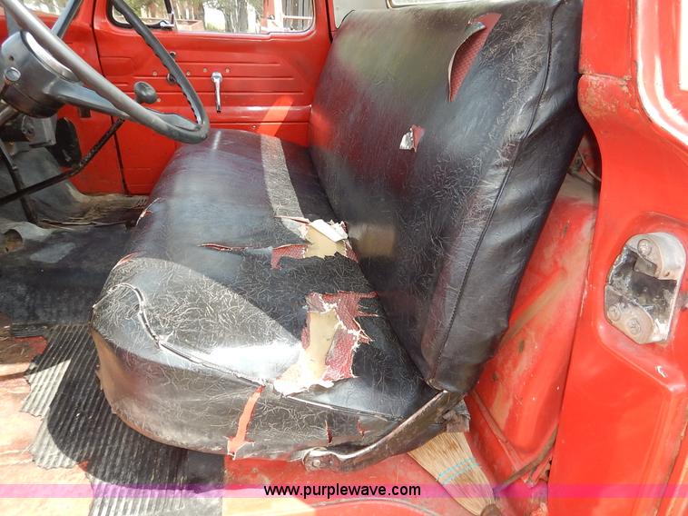 image for item K1625 1966 Ford F350 pickup truck