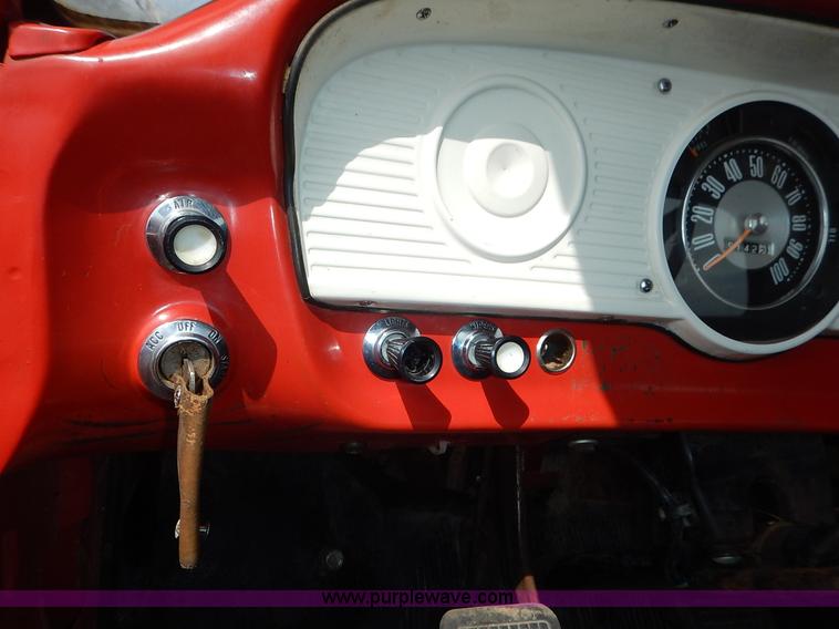 image for item K1625 1966 Ford F350 pickup truck