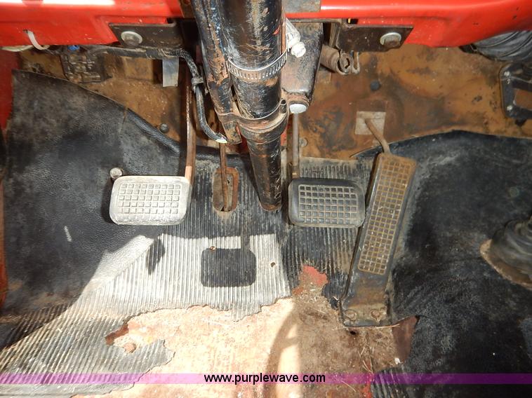 image for item K1625 1966 Ford F350 pickup truck