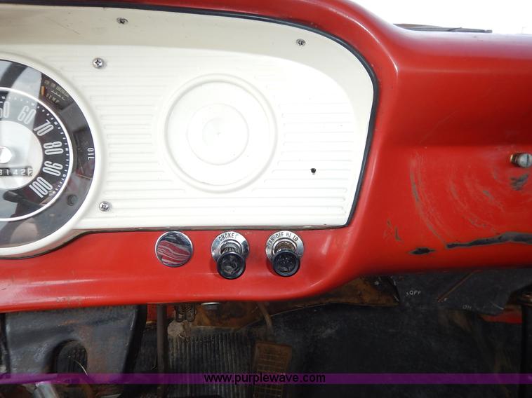 image for item K1625 1966 Ford F350 pickup truck