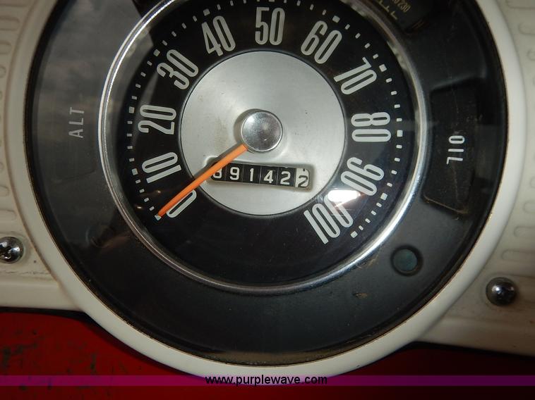 image for item K1625 1966 Ford F350 pickup truck