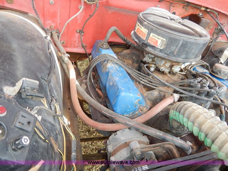 image for item K1625 1966 Ford F350 pickup truck