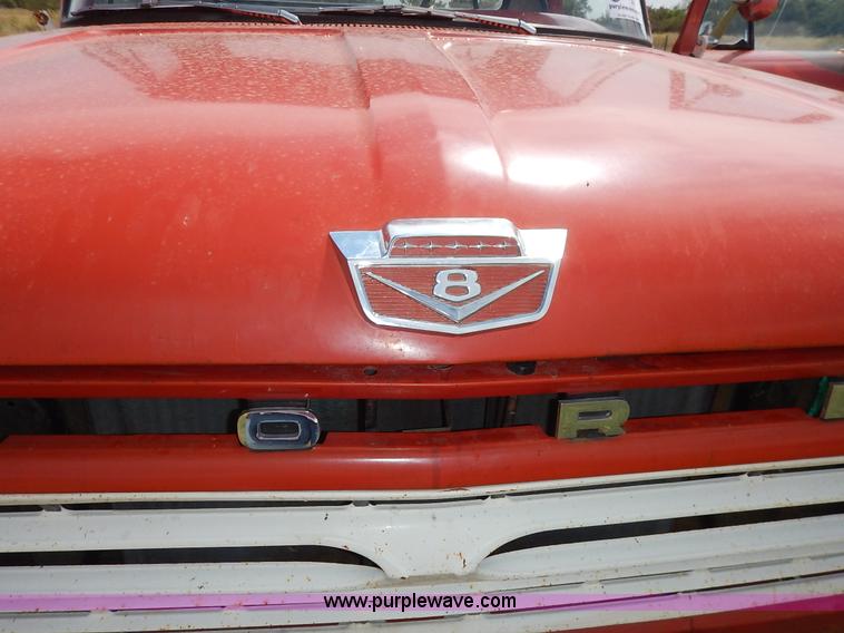 image for item K1625 1966 Ford F350 pickup truck