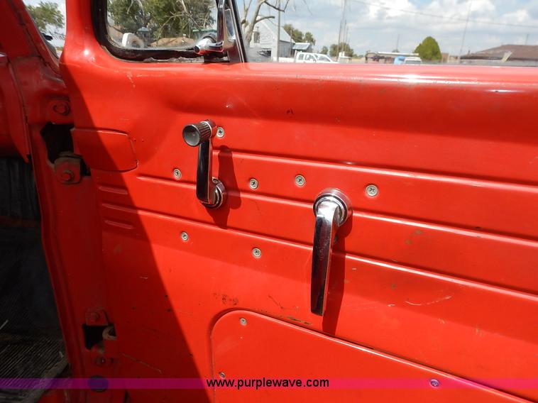 image for item K1625 1966 Ford F350 pickup truck