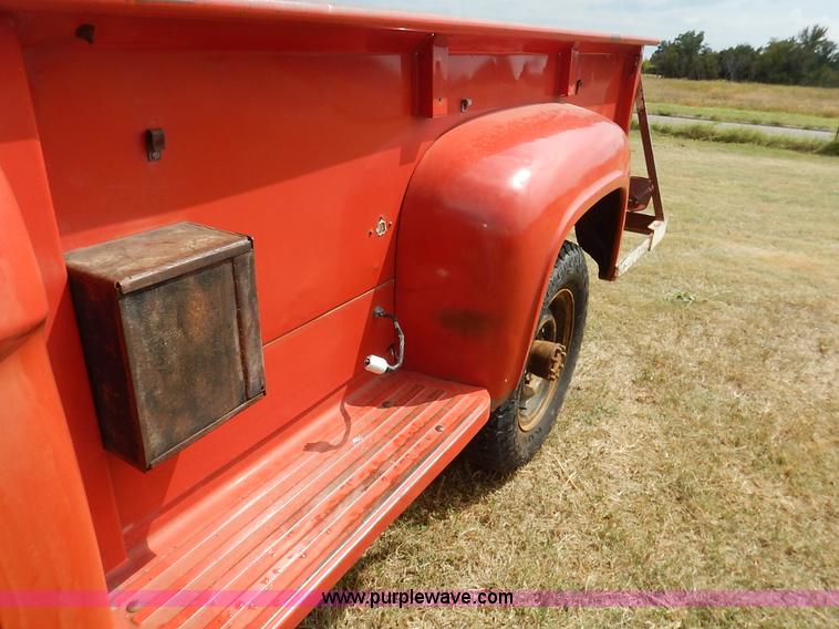 image for item K1625 1966 Ford F350 pickup truck