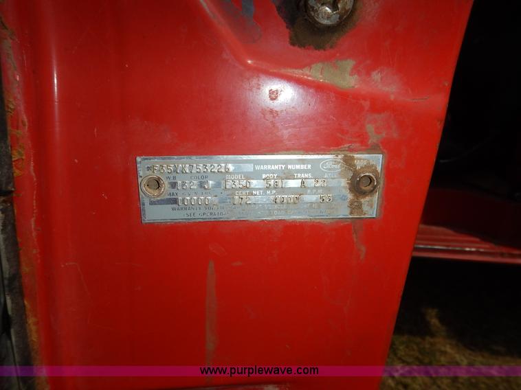 image for item K1625 1966 Ford F350 pickup truck