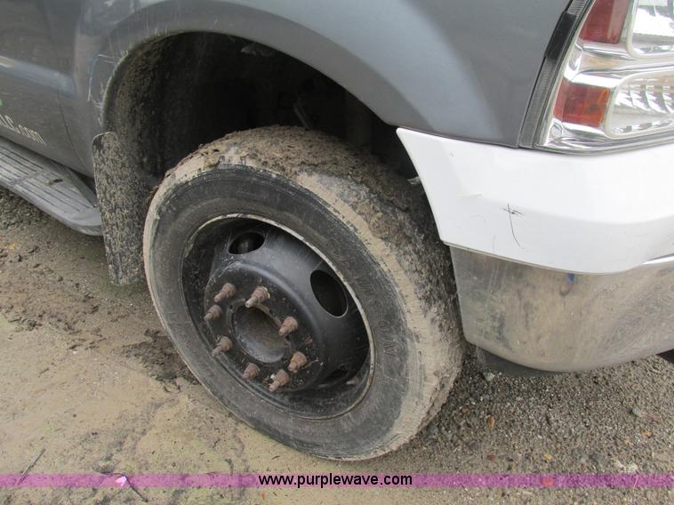 image for item K5102 2002 Ford F450 Super Duty XL Crew Cab dump flat bed truck