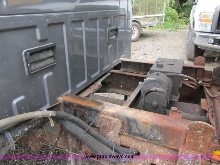 image for item K5102 2002 Ford F450 Super Duty XL Crew Cab dump flat bed truck