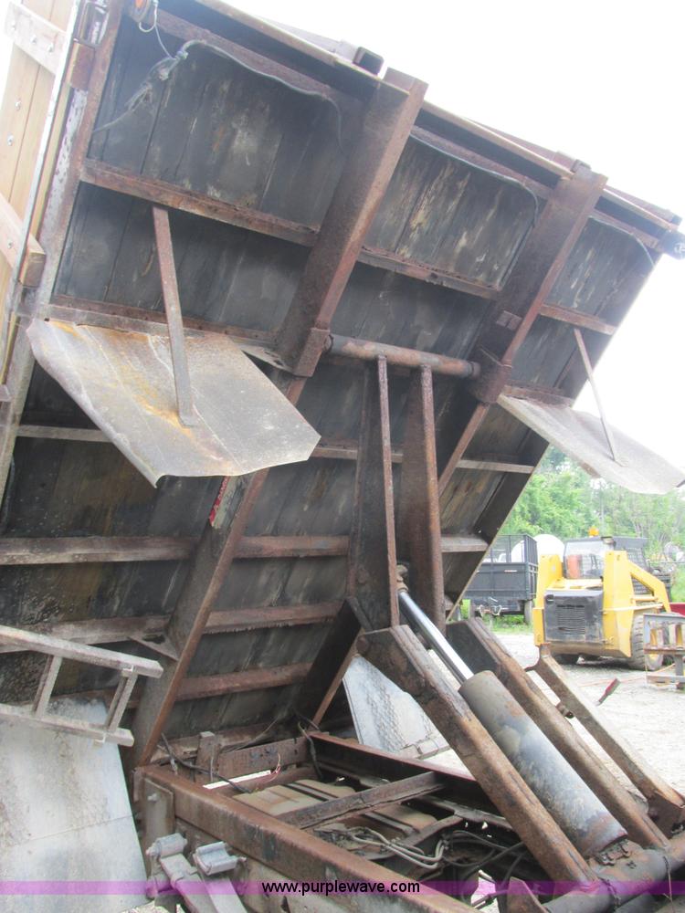 image for item K5102 2002 Ford F450 Super Duty XL Crew Cab dump flat bed truck