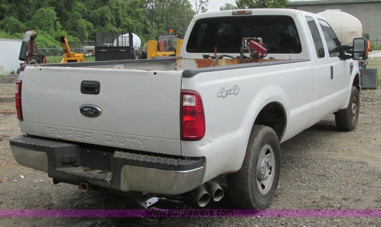 image for item K5104 2008 Ford F250 Super Duty FX4 SuperCab pickup truck