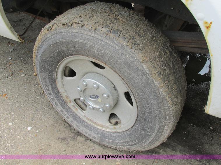 image for item K5104 2008 Ford F250 Super Duty FX4 SuperCab pickup truck