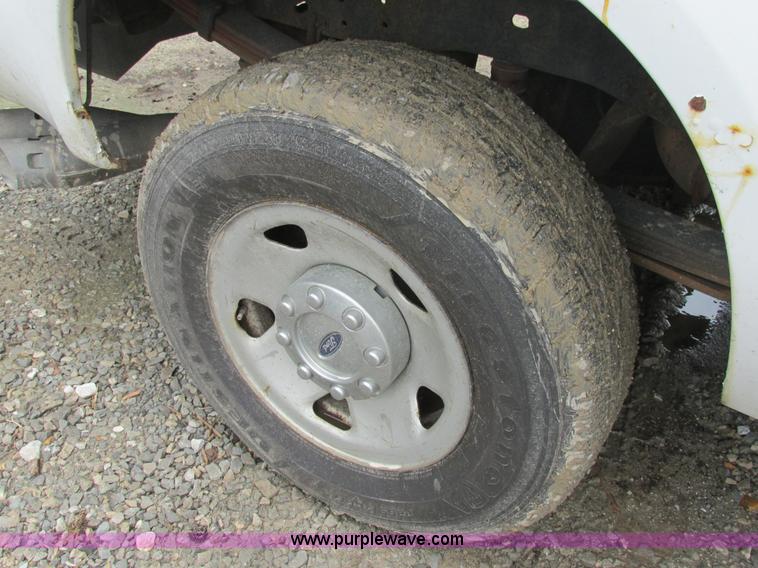 image for item K5104 2008 Ford F250 Super Duty FX4 SuperCab pickup truck
