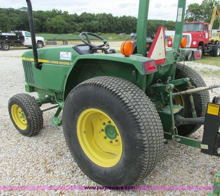 image for item K5129 1994 John Deere 870 MFWD tractor