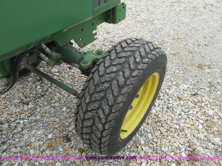 image for item K5129 1994 John Deere 870 MFWD tractor