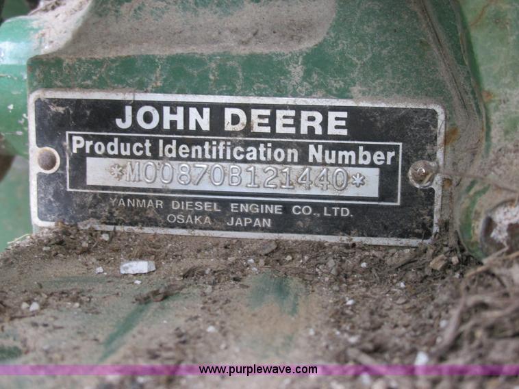 image for item K5129 1994 John Deere 870 MFWD tractor