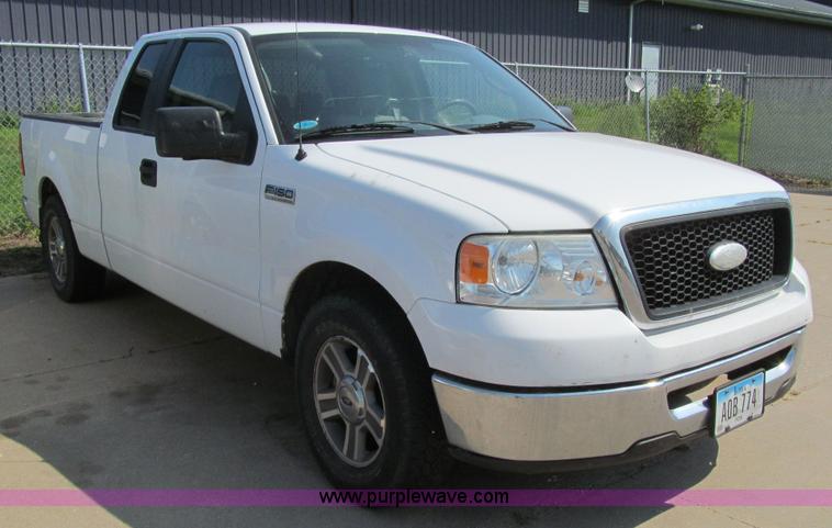 image for item K6317 2007 Ford F150 XLT SuperCab pickup truck