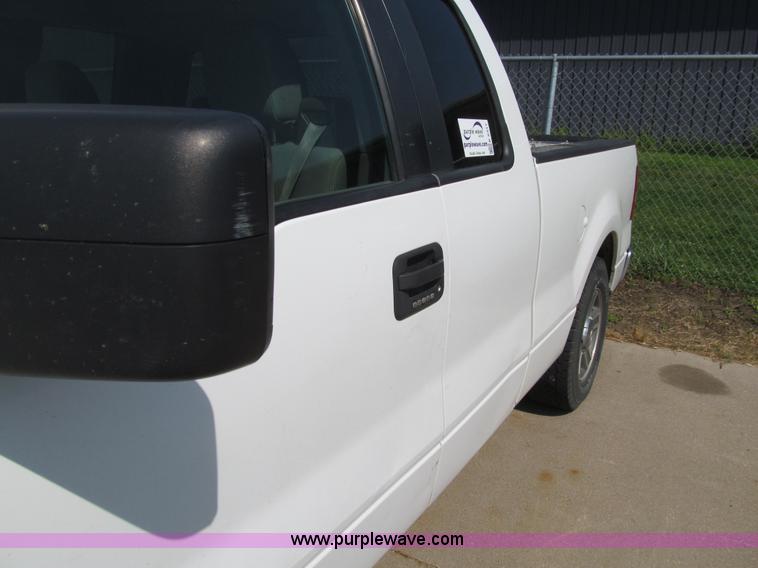 image for item K6317 2007 Ford F150 XLT SuperCab pickup truck