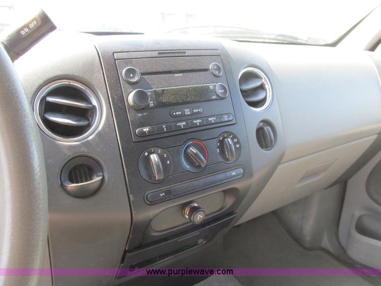 image for item K6317 2007 Ford F150 XLT SuperCab pickup truck