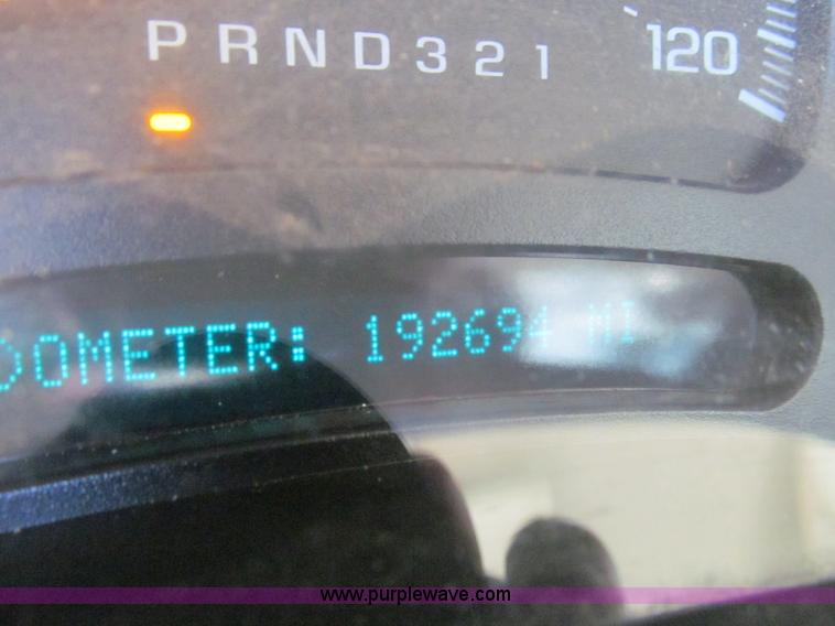 image for item K6318 2006 Chevrolet Silverado 2500HD pickup truck