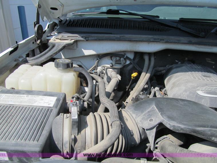 image for item K6318 2006 Chevrolet Silverado 2500HD pickup truck