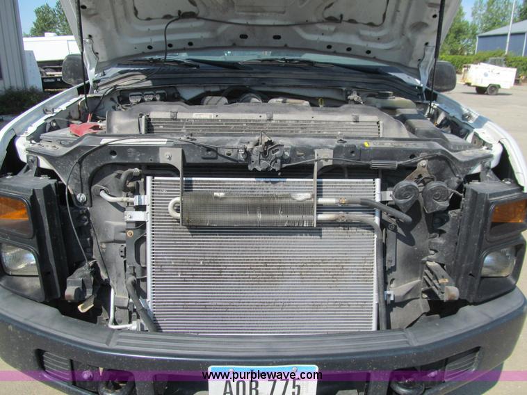 image for item K6319 2008 Ford F250 Super Duty XL pickup truck