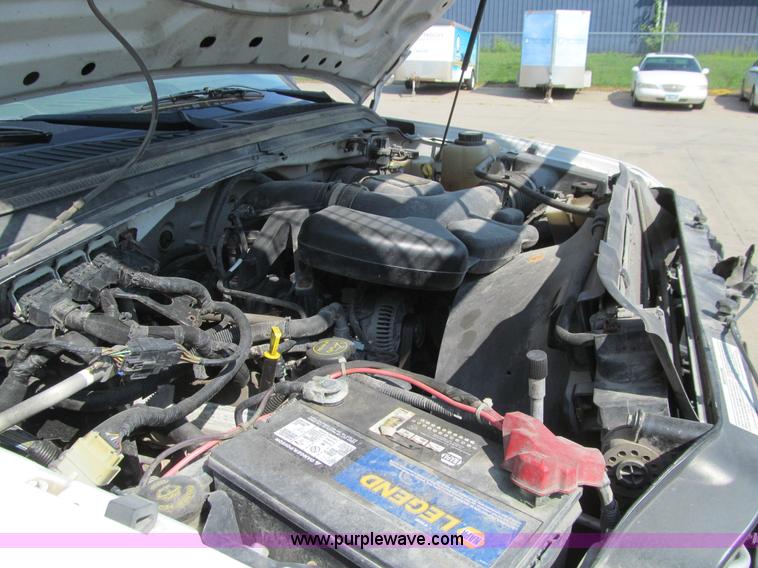 image for item K6319 2008 Ford F250 Super Duty XL pickup truck