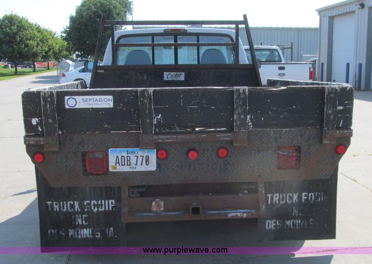 image for item K6320 1997 Ford F350 XL flatbed pickup truck