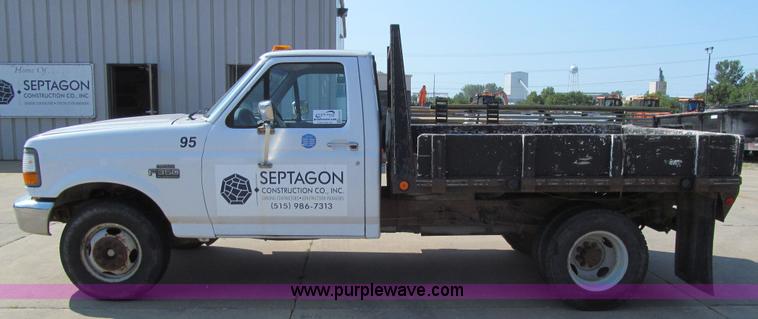 image for item K6320 1997 Ford F350 XL flatbed pickup truck