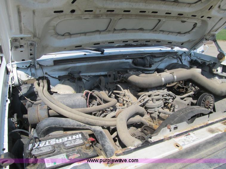 image for item K6320 1997 Ford F350 XL flatbed pickup truck