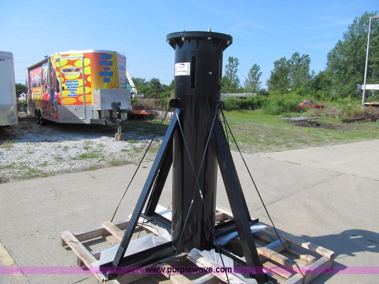 image for item K6322 Harvey Industries ceiling mount exhaust evacuation boom