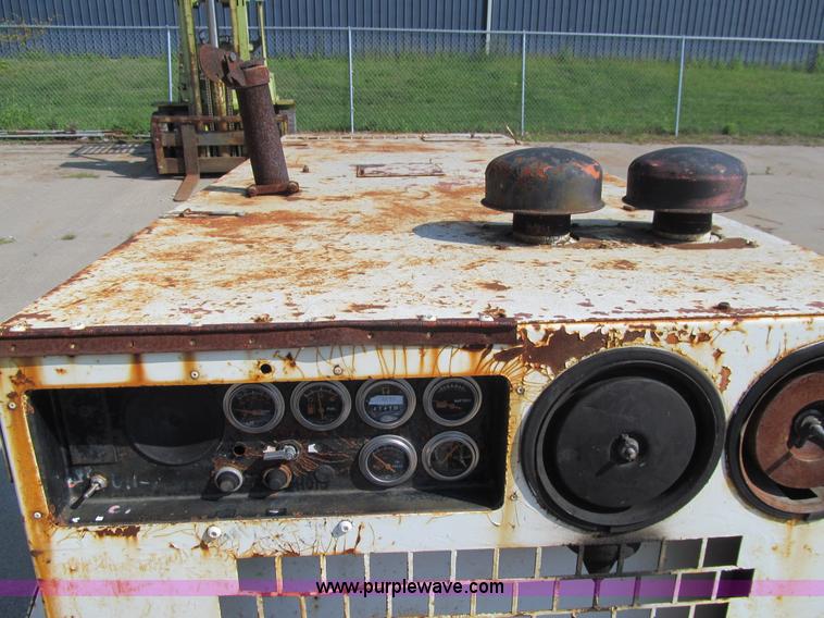 image for item K6323 Sullivan air compressor