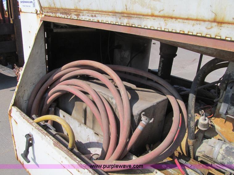 image for item K6323 Sullivan air compressor
