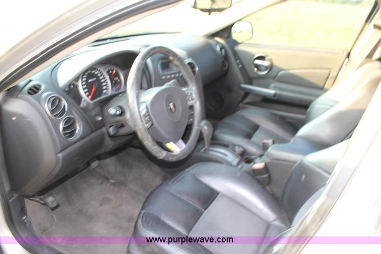 image for item K8732 2006 Pontiac Grand Prix GXP