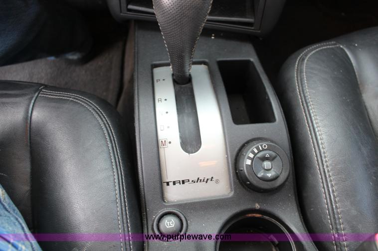 image for item K8732 2006 Pontiac Grand Prix GXP